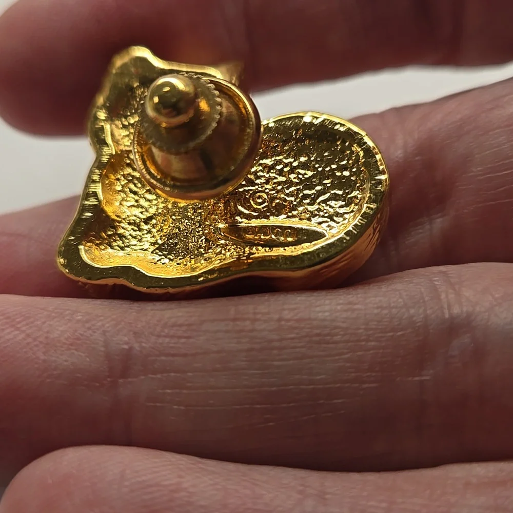 Avon Gold Cat Brooch with Pearl Accent - Picture 3 of 4